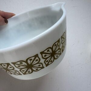 Vintage Pyrex 6” Baking Dish